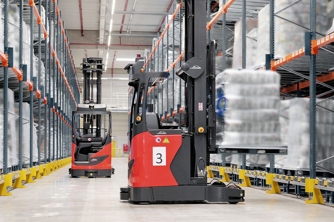 Automatiseren met Linde R-Matic agv's